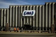 抽签算命陷入丑闻的巴西肉类巨头JBS在美上市 首日开盘报13.65美元